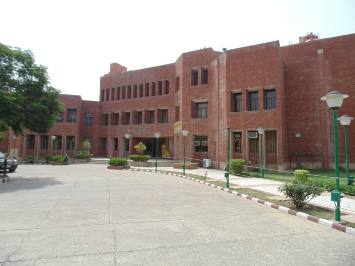Ymca Greater Noida Programme Centre Hostel Delhi  Bagian luar foto
