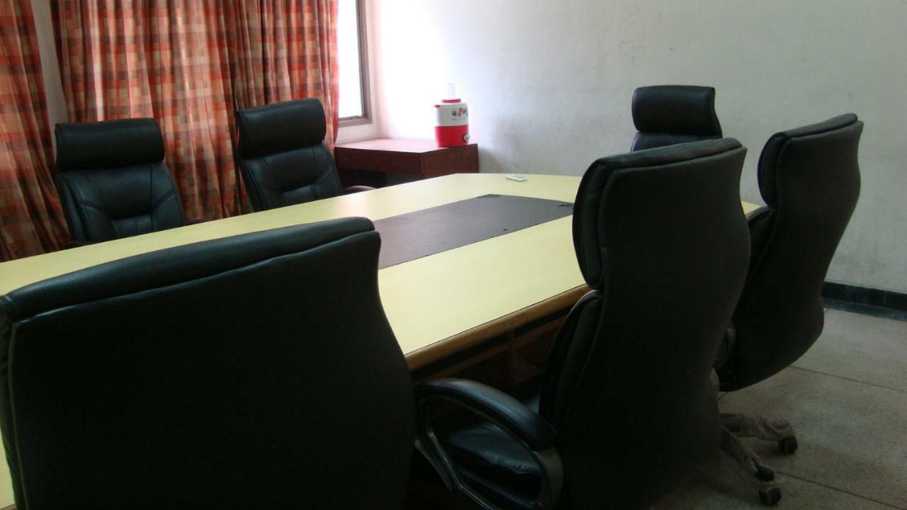 Ymca Greater Noida Programme Centre Hostel Delhi  Bagian luar foto